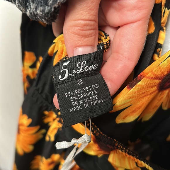 5th & love swim suit coverup - Picture 4 of 5